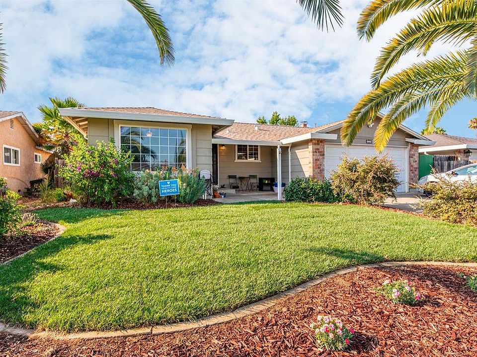 1st image of 3059 Rosemont Dr