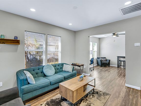 2nd image of 2623 Lenway St