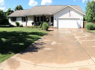 560 Doral Dr, Steubenville, OH