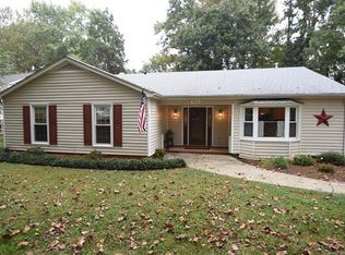 9646 Watergate Rd, Charlotte, NC 28270