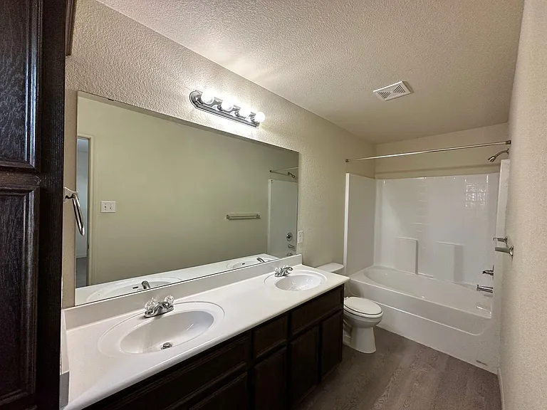 5708 Rustler Dr — Photo 25