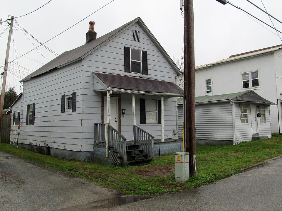 2nd image of 210212 Clinton St