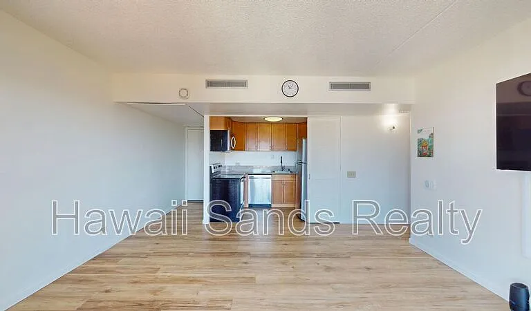 225 Queen St #26H — Photo 7