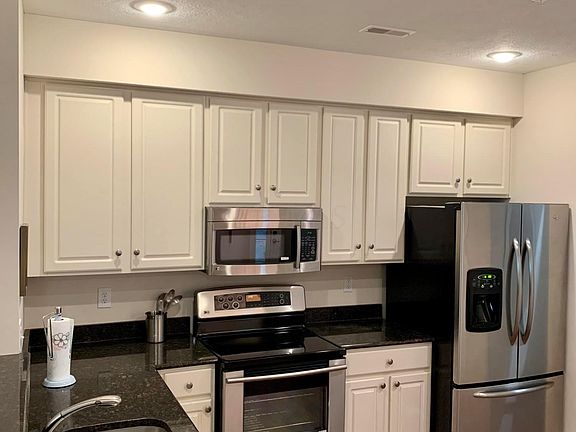 4th image of 6086 Sowerby Ln