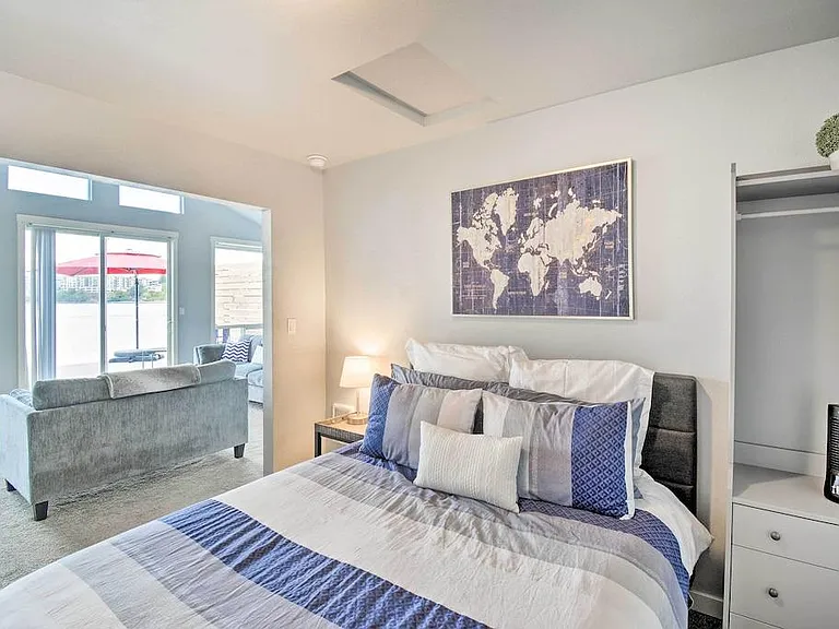 219 Shore Dr — Photo 15