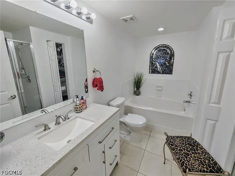 1788 Concordia Lake Cir #2703 — Photo 19