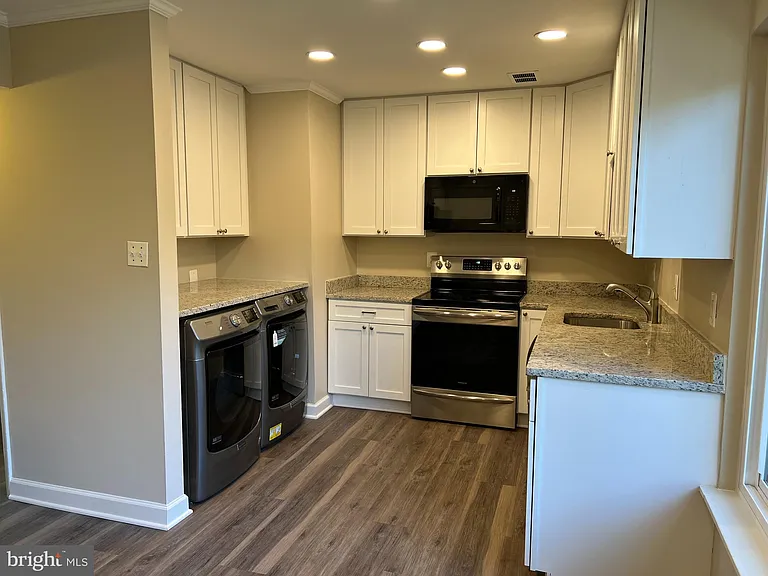 1635 Westwind Way — Photo 14