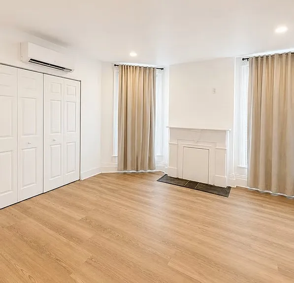126 W College St #8 — Photo 13