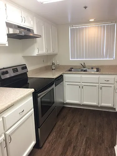 380 N Catalina Ave #1 Photo 1