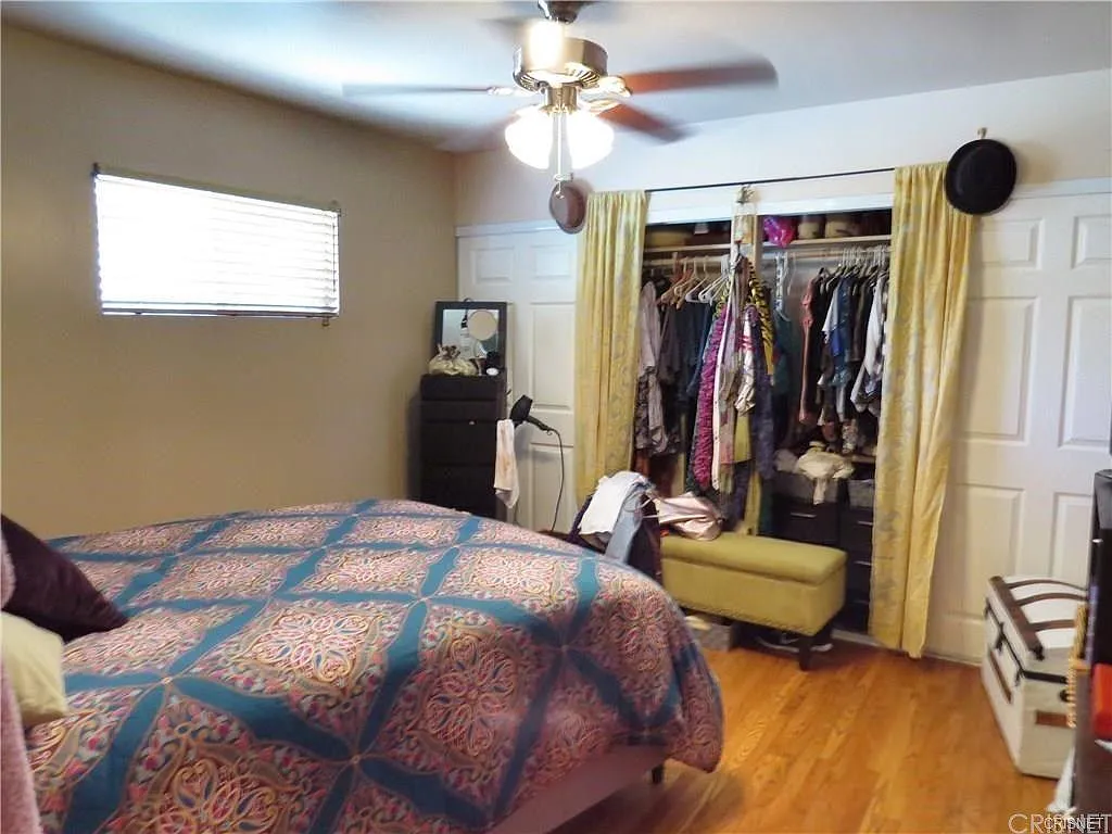 2 bed, 1000 sqft, $2,700 — Photo 3