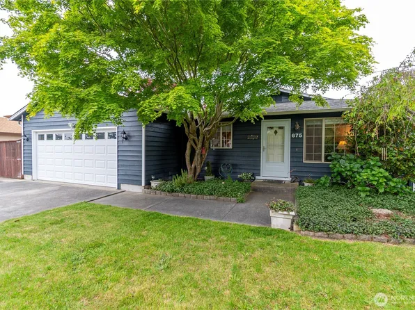 675 NW Columbia Drive, Oak Harbor, WA 98277