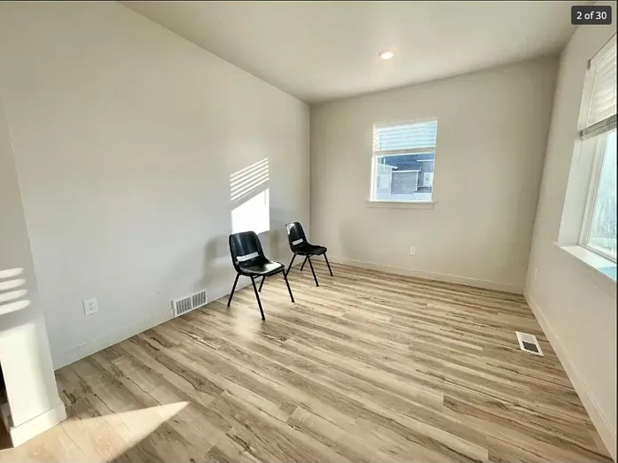 2162 Cloverleaf Way — Photo 3
