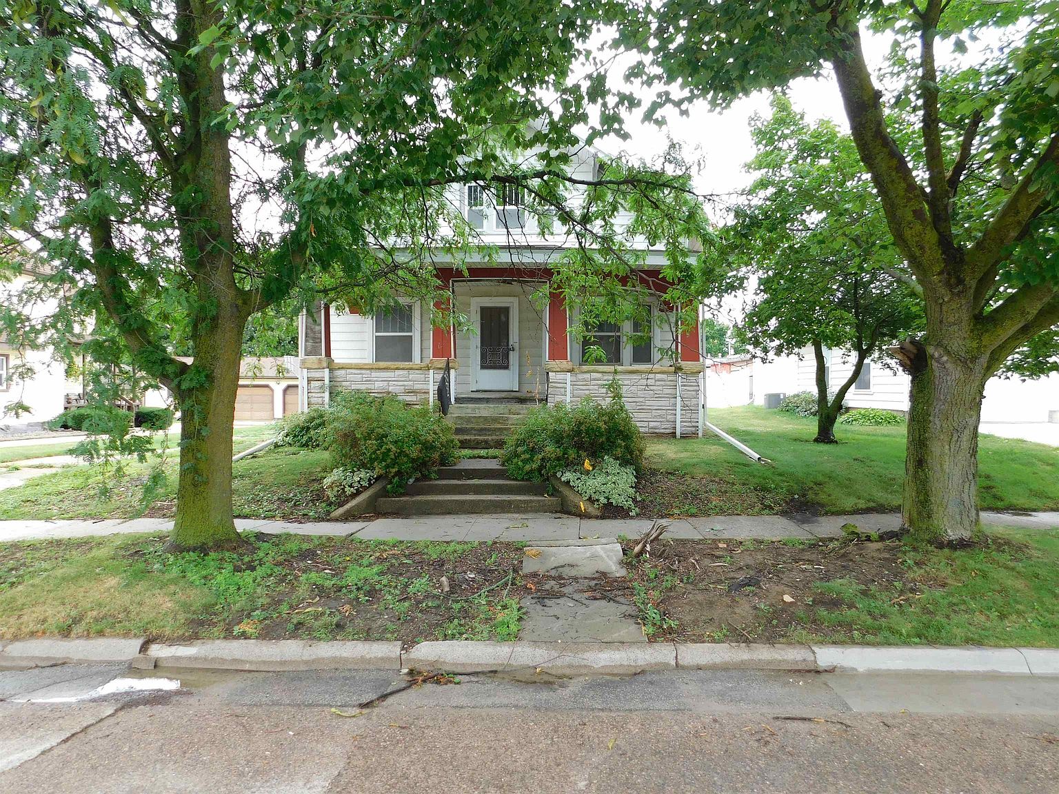 204 N Page St, Monona, IA 52159 Zillow