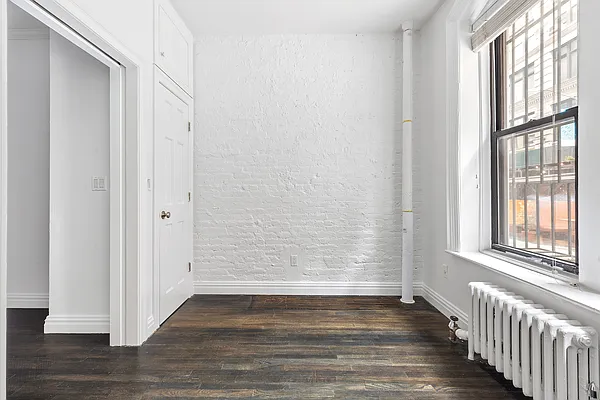 Rented by Compass | media 6