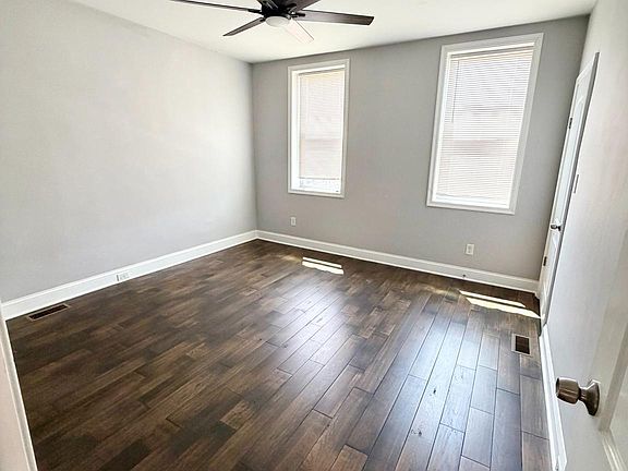 5th image of 523 Rappolla St