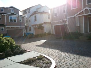 387 Sycamore St, Pacifica, CA 94044