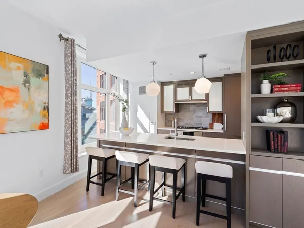 100 Lovejoy Wharf #Penthouse 1b, Boston, MA 02114