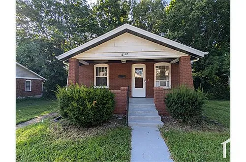 4300 Ravenwood Ave Photo 1