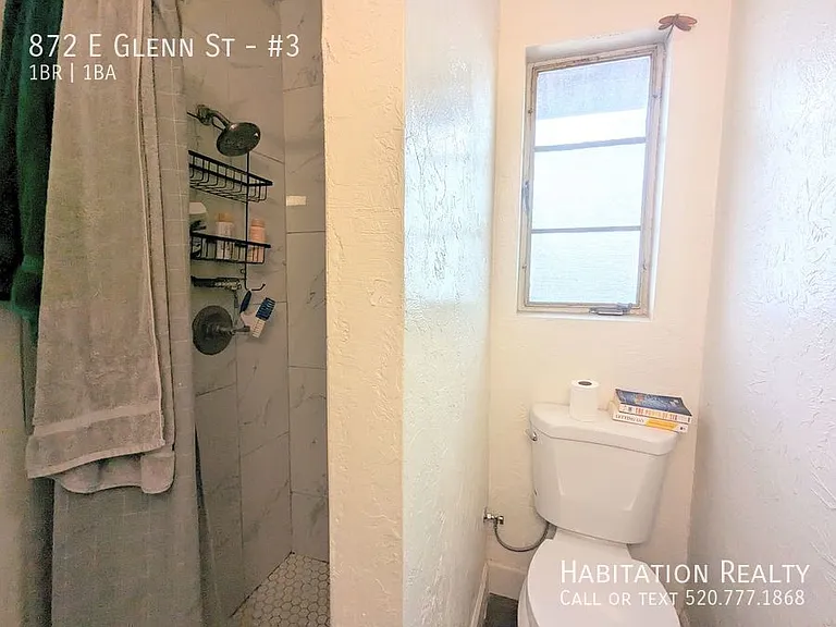 872 E Glenn St #3 — Photo 10