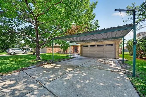 6516 Meadowview Ln Photo 1