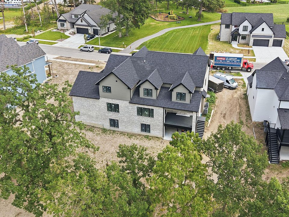 2nd image of 9660 Sweetspire Ave