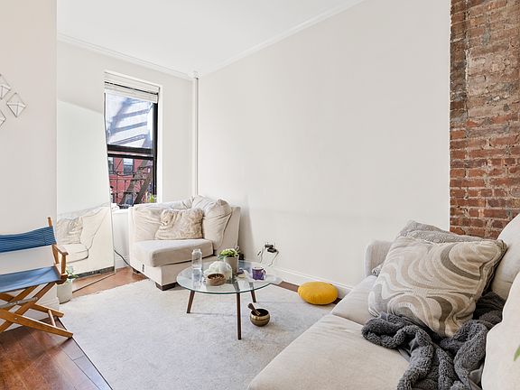 3rd image of 384 Broome St APT 12