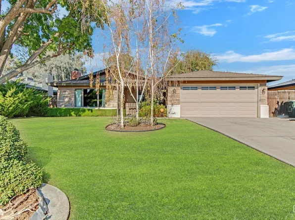 348 Douglas St, Bakersfield, CA 93308
