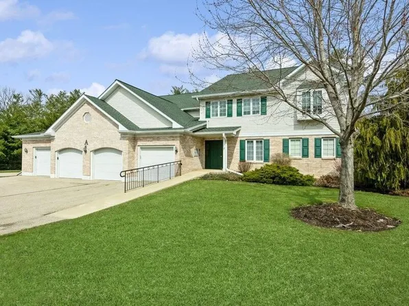 91 Potawatomi ROAD #A3, Williams Bay, WI 53191