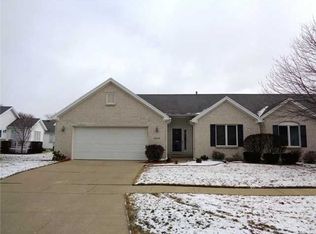 2311 N Watercrest Dr, Toledo, OH 43614