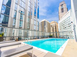 21 E Chestnut St #4722744, Chicago, IL 60611