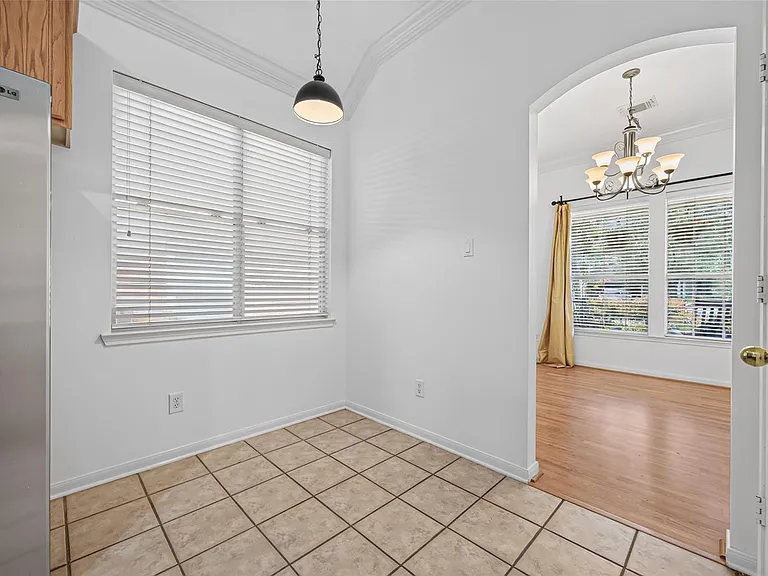 9311 Cantata Ct — Photo 11
