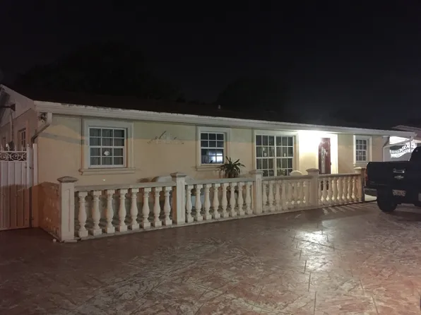 4462 NW 204th St, Miami Gardens, FL 33055