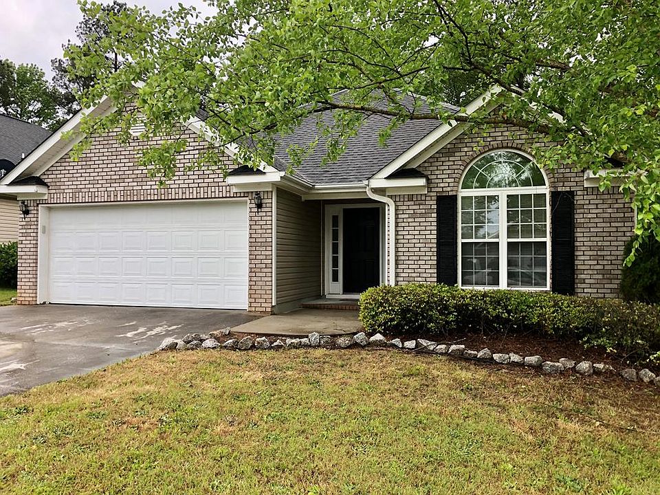 1st image of 2071 Sylvan Lake Dr