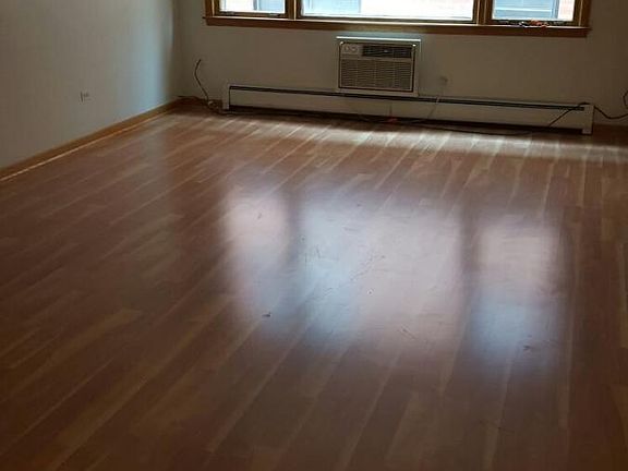 3rd image of 5535 W Edmunds St
