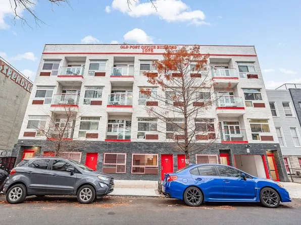 1079 Lafayette Avenue image 1 of 18