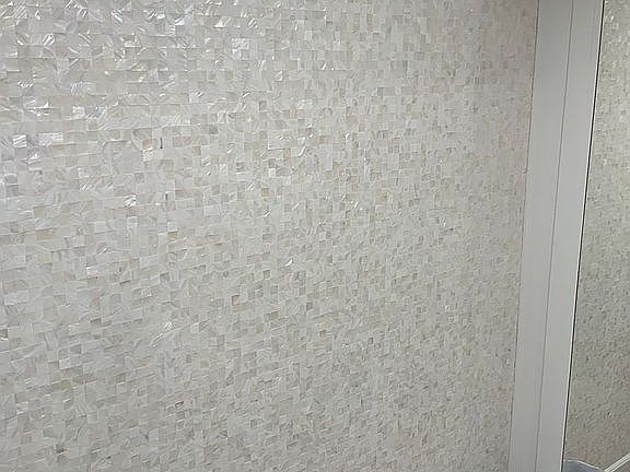 Mother of pearl wall 