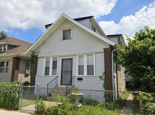 8151 S Bennett Ave, Chicago, IL 60617