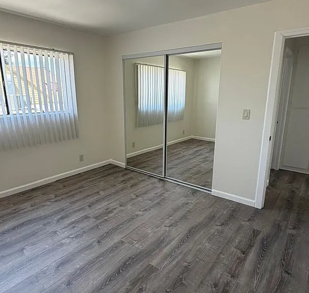 14837 Erwin St — Photo 21