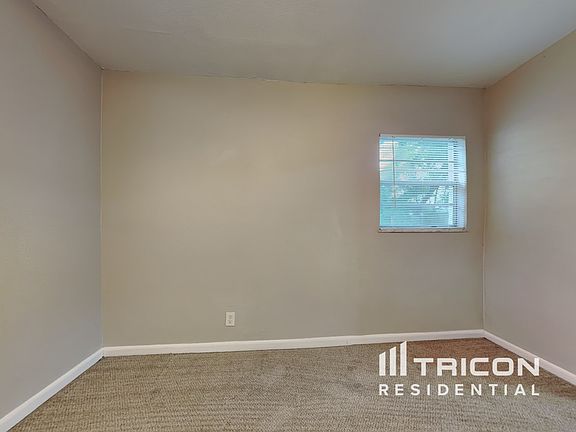 5th image of 3010 E Jean St