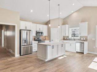 Kensington Gardens Condom, Ripon, WI 54971