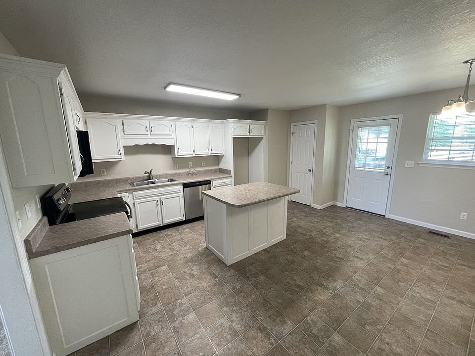 1535 Spring Meadows Dr, Ringgold, GA 30736 Zillow