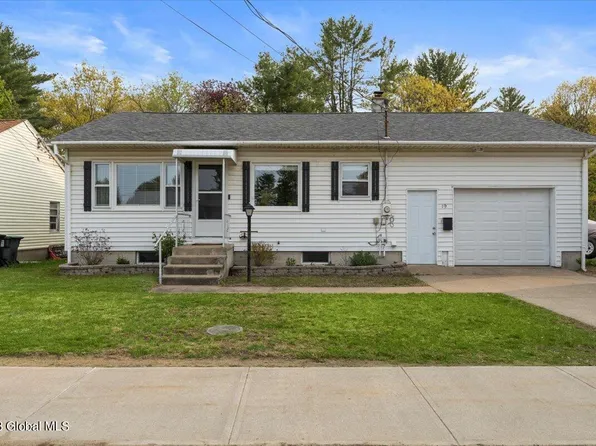 19 W Mechanic Street, Corinth, NY 12822