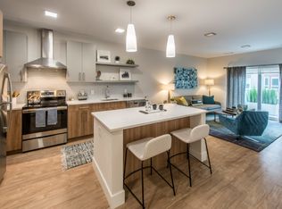 204 Concord Tpke #1400, Cambridge, MA 02140