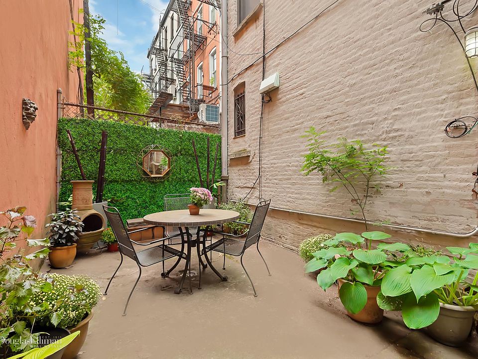 1st image of 326 6th Ave APT 2