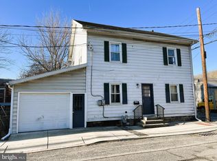 115 W 11th St, Tyrone, PA 16686