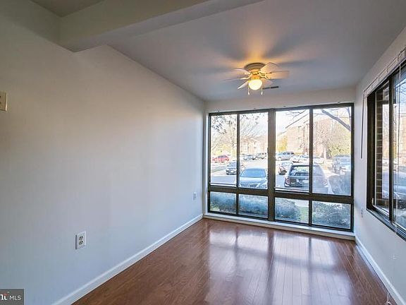 4th image of 18040 Chalet Dr APT 104