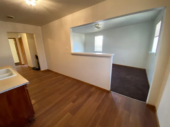 634 N Detroit Ave, Toledo, OH 43607