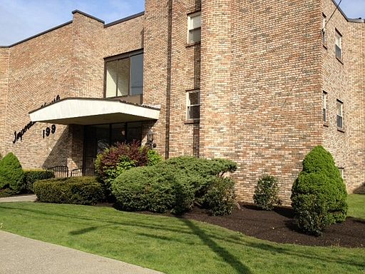 1st image of 199 S Allen St APT 3-2