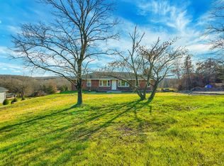 69 Greycourt Rd, Chester, NY 10918