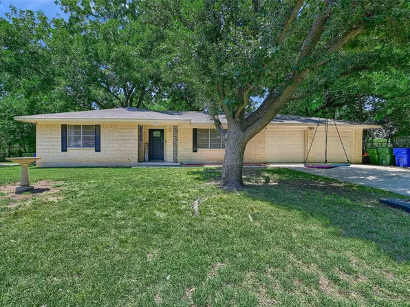 207 Williams St, Whitesboro, TX 76273